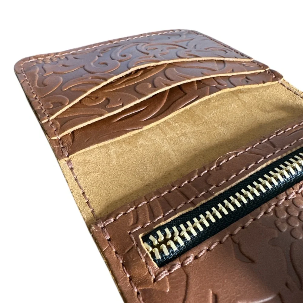Portland Leather Mini‎ Bifold Wallet Embossed Meadow NWT - Picture 6 of 9